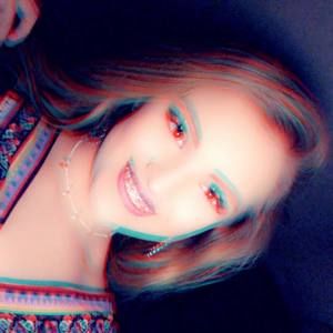 Meet your Posher, Ana